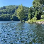 Villa L'eau Vive 6 Pers Parc 3000m2 A 50 M De La Riviere